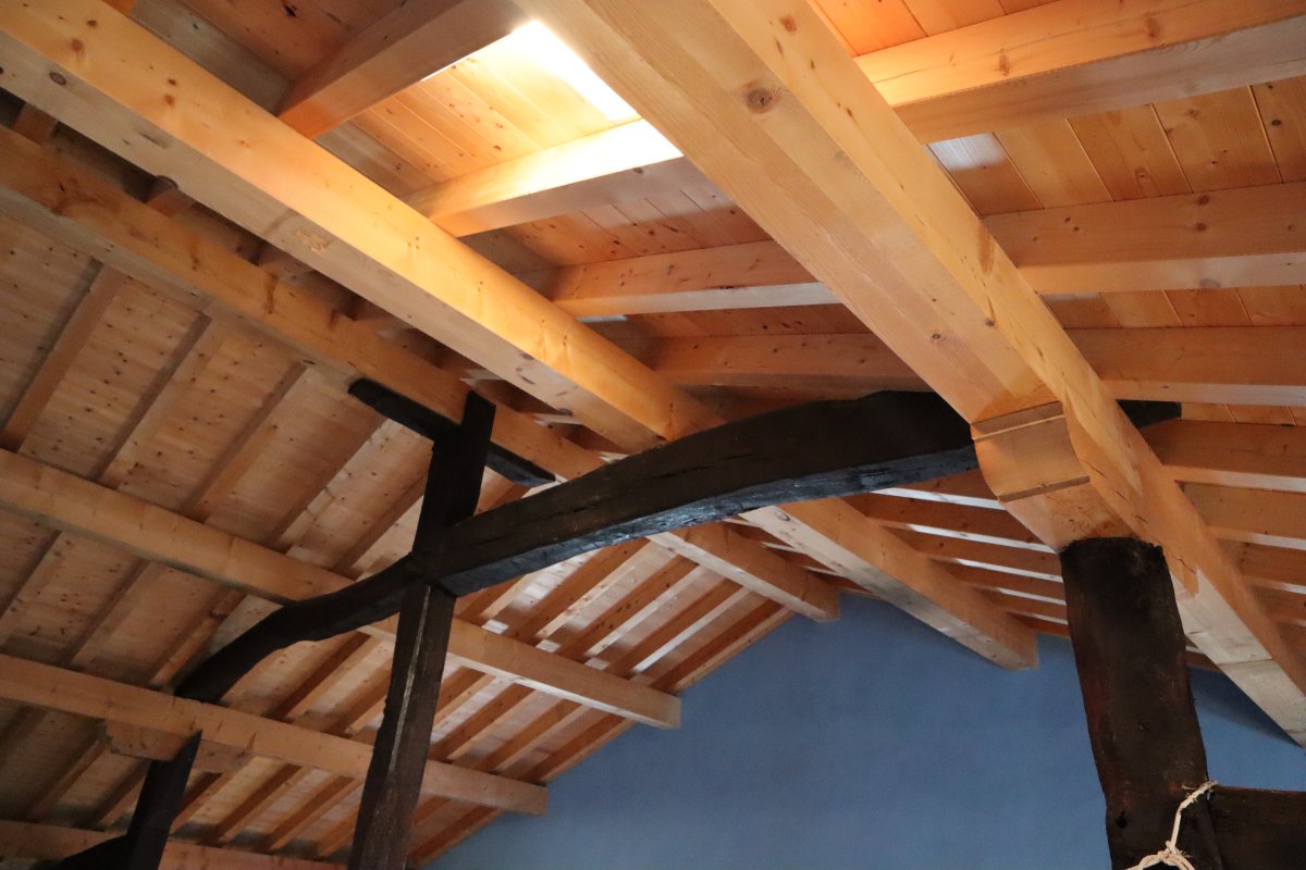 Rehabilitación de cubierta y fachada 6
